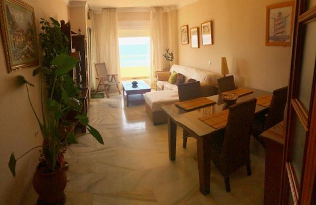 Gatu Premium Villa Isabel Terraza,Parking,1ºlinea Playa,Wifi,Vista Al Mar , Preferente Mayores De 25 Anos Y Familias Cadiz Ngoại thất bức ảnh